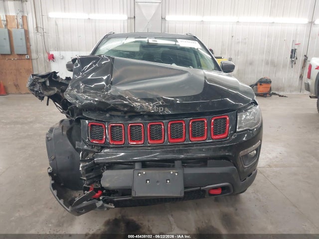 2018 Jeep Compass Trailhawk 4x4 მანქანა იყიდება აუქციონზე, vin: 3C4NJDDB5JT207302, აუქციონის ნომერი: 45438102