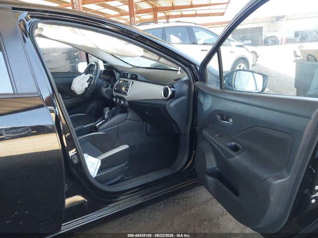 3N1CN8EV9ML867913 Nissan Versa Sv Xtronic Cvt