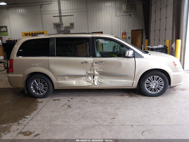 Продажа на аукционе авто 2011 Chrysler Town & Country Limited, vin: 2A4RR6DG3BR766363, номер лота: 45438116