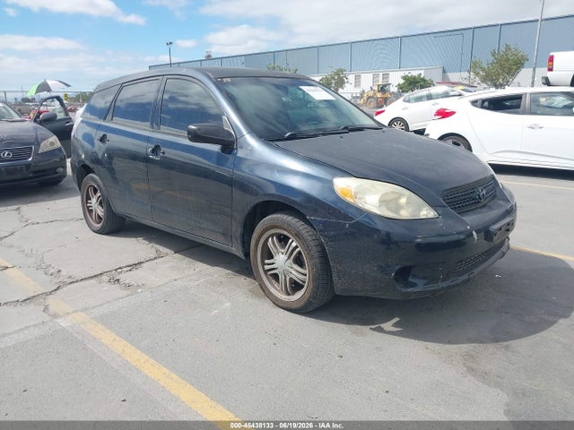 2005 Toyota Matrix მანქანა იყიდება აუქციონზე, vin: 2T1KR32E75C552942, აუქციონის ნომერი: 45438133