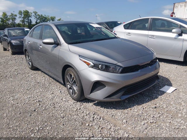 KIA Forte Lxs 2023 3KPF24AD3PE577748 zdjęcie główne