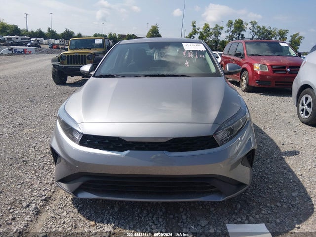 KIA Forte Lxs 2023 3KPF24AD3PE577748 Image 12