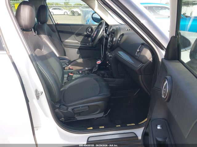Продаж на аукціоні авто 2018 Mini Countryman Cooper, vin: WMZYS7C30J3E07783, номер лоту: 45438189