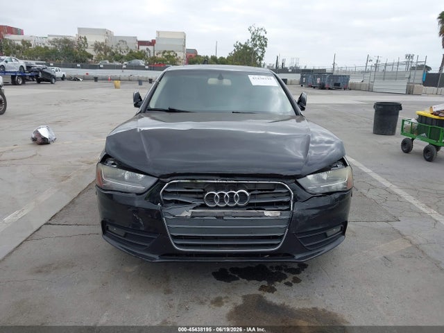 Продаж на аукціоні авто 2014 Audi A4 2.0t Premium, vin: WAUAFAFL8EA010316, номер лоту: 45438195
