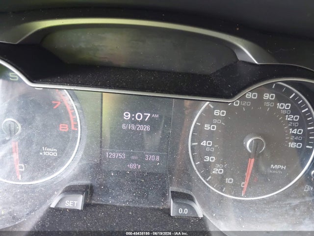 Продаж на аукціоні авто 2014 Audi A4 2.0t Premium, vin: WAUAFAFL8EA010316, номер лоту: 45438195