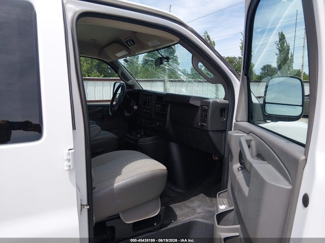 1GAZGNFG3L1235374 Chevrolet Express Passenger Rwd 3500 Extended Wheelbase Ls