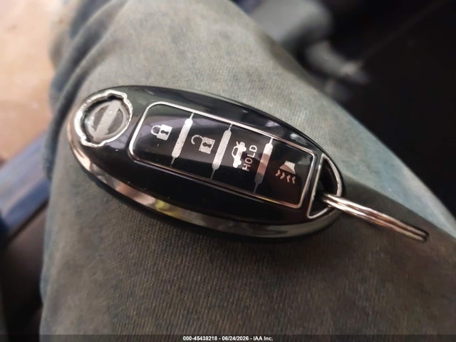 Продаж на аукціоні авто 2017 Nissan Sentra Sr, vin: 3N1AB7AP9HY240123, номер лоту: 45438218
