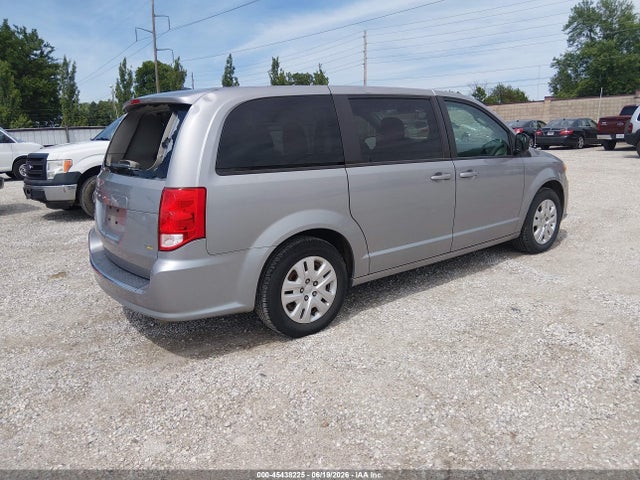 2C4RDGBG2JR262382 Dodge Grand Caravan Se