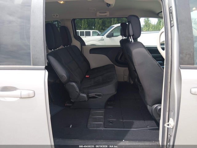 2C4RDGBG2JR262382 Dodge Grand Caravan Se