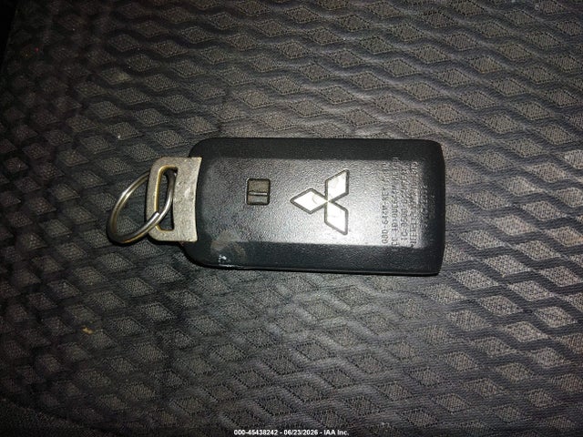 Продажа на аукционе авто 2017 Mitsubishi Outlander Se/sel, vin: JA4AZ3A33HZ058917, номер лота: 45438242