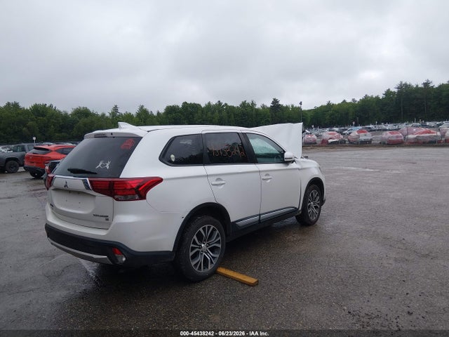 Продажа на аукционе авто 2017 Mitsubishi Outlander Se/sel, vin: JA4AZ3A33HZ058917, номер лота: 45438242