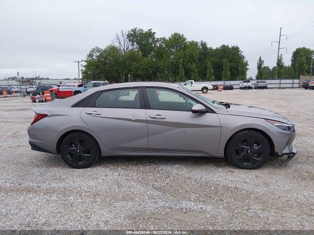 KMHLM4AJ9PU085872 Hyundai Elantra Hybrid Blue