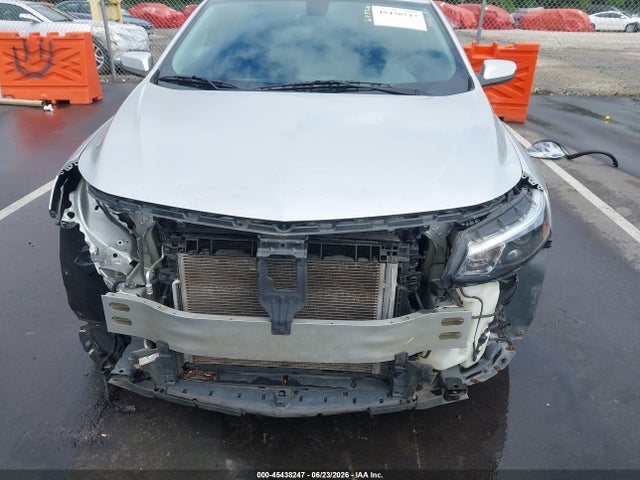 Auction sale of the 2018 Chevrolet Malibu Lt, vin: 1G1ZD5ST1JF165028, lot number: 45438247