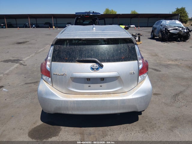 Продажа на аукционе авто 2015 Toyota Prius C Two, vin: JTDKDTB3XF1585923, номер лота: 45438252