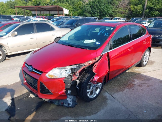 45438273 :رقم المزاد ، 1FAHP3M28CL329646 vin ، 2012 Ford Focus Sel مزاد بيع
