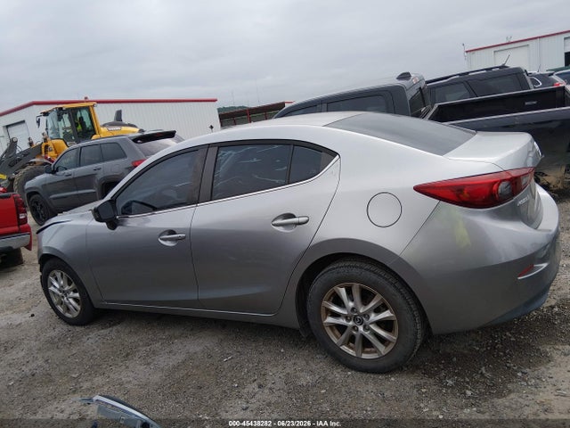45438282 :رقم المزاد ، 3MZBM1U73GM261122 vin ، 2016 Mazda Mazda3 I Sport مزاد بيع