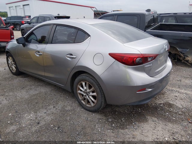 45438282 :رقم المزاد ، 3MZBM1U73GM261122 vin ، 2016 Mazda Mazda3 I Sport مزاد بيع