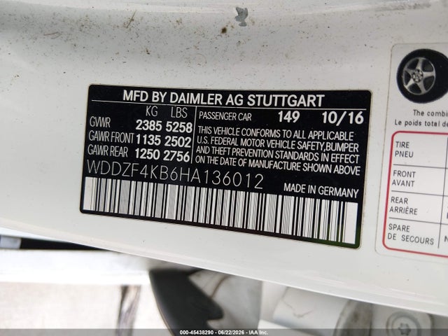 WDDZF4KB6HA136012 Mercedes-Benz E 300 4matic