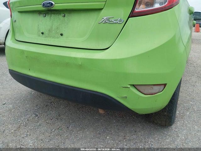 45438335 :رقم المزاد ، 3FADP4EJ7FM161480 vin ، 2015 Ford Fiesta Se مزاد بيع