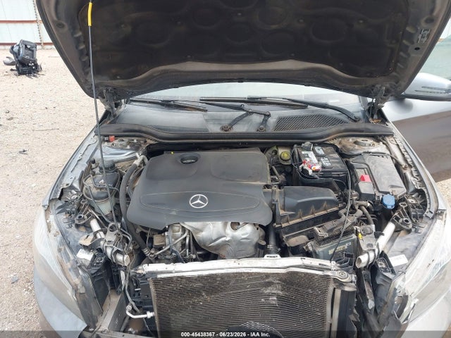 2014 Mercedes-benz Cla 250 მანქანა იყიდება აუქციონზე, vin: WDDSJ4EB2EN038286, აუქციონის ნომერი: 45438367