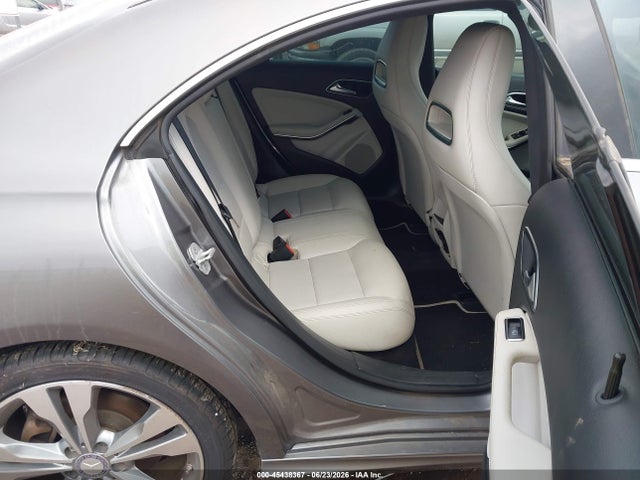 2014 Mercedes-benz Cla 250 მანქანა იყიდება აუქციონზე, vin: WDDSJ4EB2EN038286, აუქციონის ნომერი: 45438367