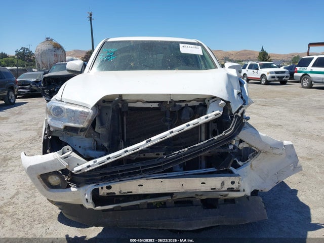 3TMCZ5ANXNM517000 Toyota Tacoma Sr5 V6
