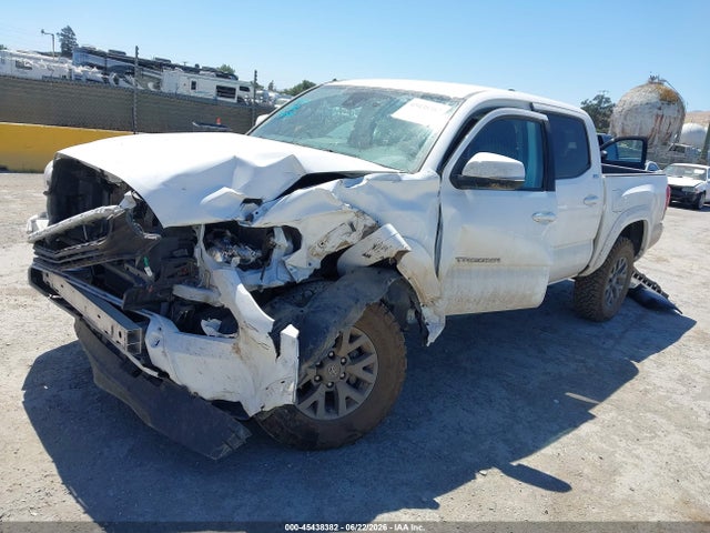3TMCZ5ANXNM517000 Toyota Tacoma Sr5 V6