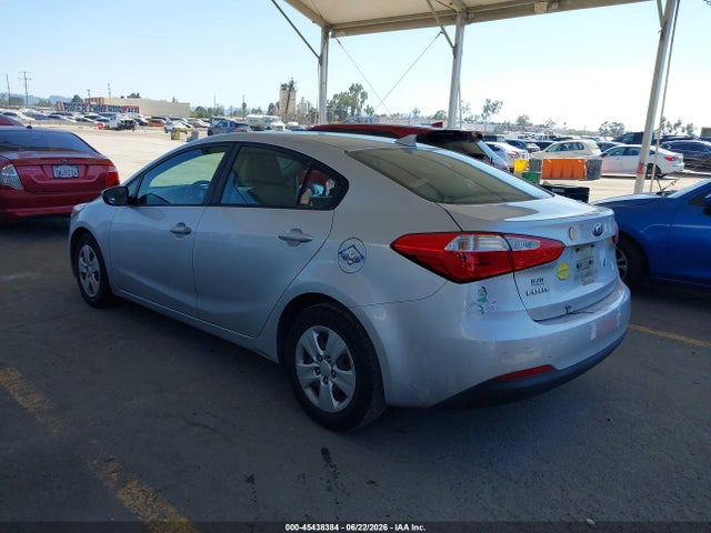 KIA FORTE LX 2016 KNAFK4A60G5534589 Image 3