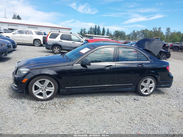 45438399 :رقم المزاد ، WDDGF5EB4BR159421 vin ، 2011 Mercedes-benz C 300 Sport مزاد بيع