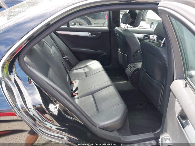 45438399 :رقم المزاد ، WDDGF5EB4BR159421 vin ، 2011 Mercedes-benz C 300 Sport مزاد بيع