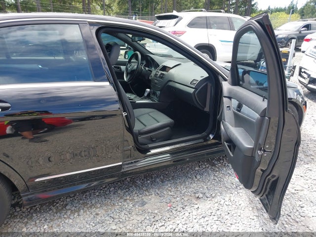 45438399 :رقم المزاد ، WDDGF5EB4BR159421 vin ، 2011 Mercedes-benz C 300 Sport مزاد بيع
