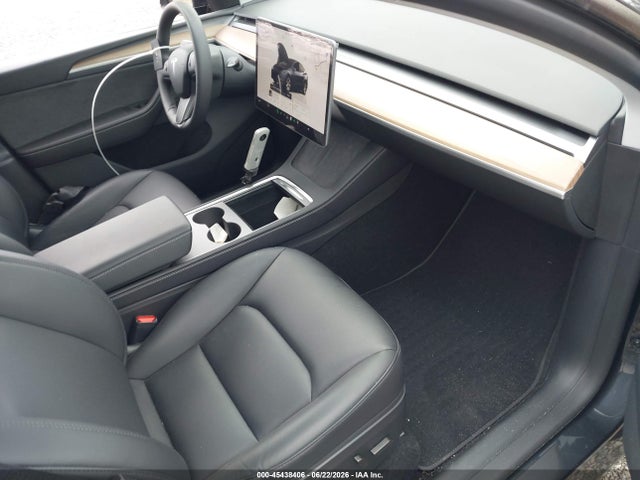45438406 :رقم المزاد ، 7SAYGDEE1RA273618 vin ، 2024 Tesla Model Y Long Range Dual Motor All-wheel Drive مزاد بيع