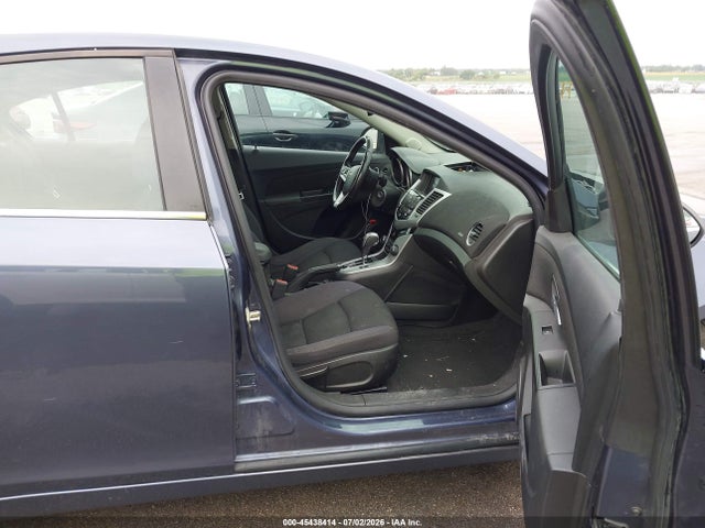 45438414 :رقم المزاد ، 1G1PC5SB1E7266376 vin ، 2014 Chevrolet Cruze 1lt Auto مزاد بيع