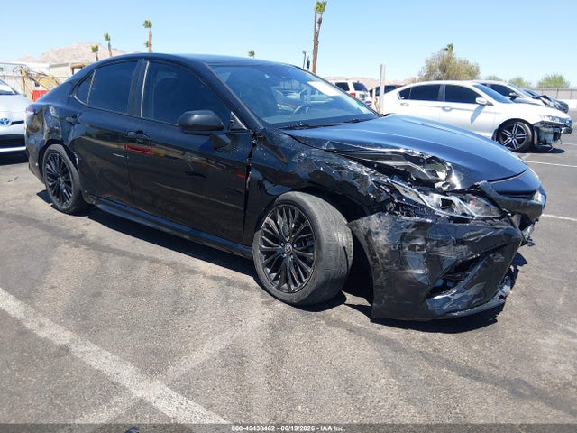 45438462 :رقم المزاد ، 4T1G11AK2LU364740 vin ، 2020 Toyota Camry Se Nightshade Edition مزاد بيع