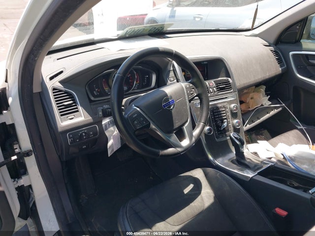 Продажа на аукционе авто 2016 Volvo Xc60 T5 Drive-e, vin: YV440MDJ8G2923477, номер лота: 45438471