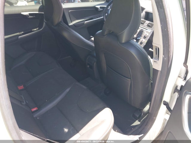 Продажа на аукционе авто 2016 Volvo Xc60 T5 Drive-e, vin: YV440MDJ8G2923477, номер лота: 45438471