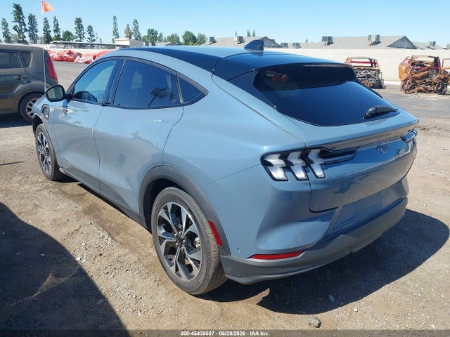 Ford Mustang Mach-e Select 2024 3FMTK1R45RMA11696 Image 3