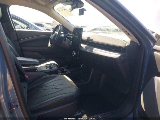 Ford Mustang Mach-e Select 2024 3FMTK1R45RMA11696 Image 5