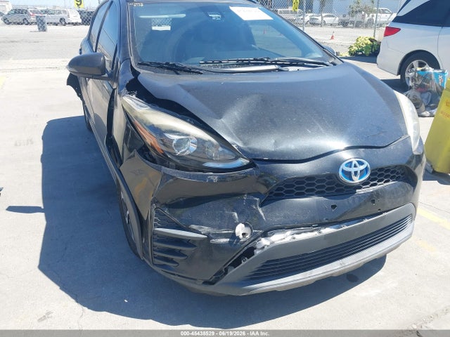 Toyota Prius C One 2018 JTDKDTB38J1615137 Image 14