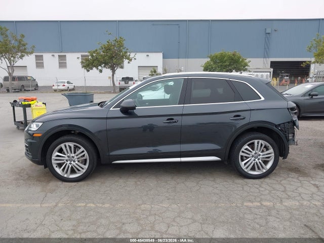 Продажа на аукционе авто 2018 Audi Q5 2.0t Premium/2.0t Tech Premium, vin: WA1BNAFY6J2206890, номер лота: 45438549