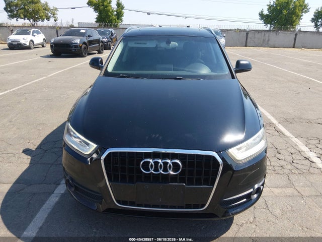 WA1BFCFS4FR011938 Audi Q3 2.0t Premium Plus