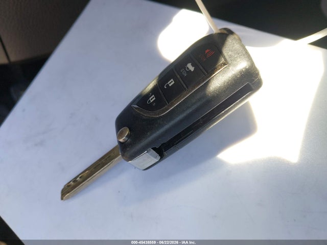 4T1B11HK3KU278612 Toyota CAMRY LE