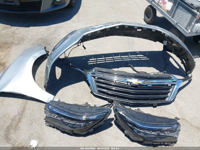 3GNAXUEG9RL229104 Chevrolet Equinox Awd Lt