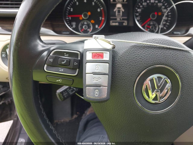 2015 Volkswagen Cc 2.0t Executive მანქანა იყიდება აუქციონზე, vin: WVWRN7AN1FE811376, აუქციონის ნომერი: 45438589