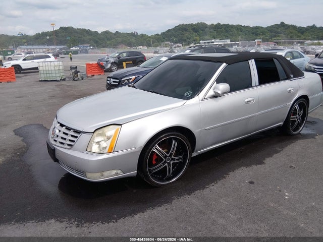 Продажа на аукционе авто 2011 Cadillac Dts Premium Collection, vin: 1G6KH5E62BU112101, номер лота: 45438604