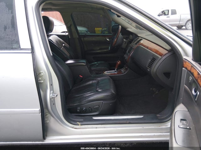 Продажа на аукционе авто 2011 Cadillac Dts Premium Collection, vin: 1G6KH5E62BU112101, номер лота: 45438604