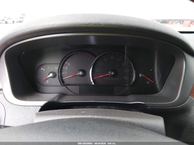 Продажа на аукционе авто 2011 Cadillac Dts Premium Collection, vin: 1G6KH5E62BU112101, номер лота: 45438604