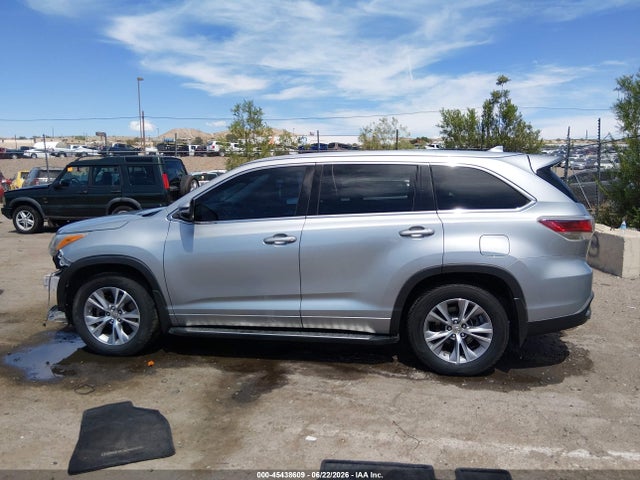 Toyota Highlander Xle V6 2015 5TDJKRFH7FS197223 Image 14