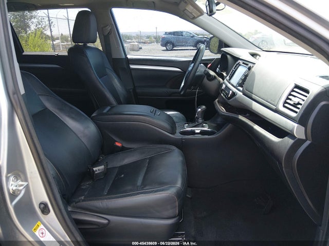 Toyota Highlander Xle V6 2015 5TDJKRFH7FS197223 Image 5