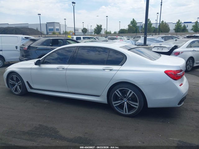 BMW 740I 2016 WBA7E2C57GG547011 Image 15